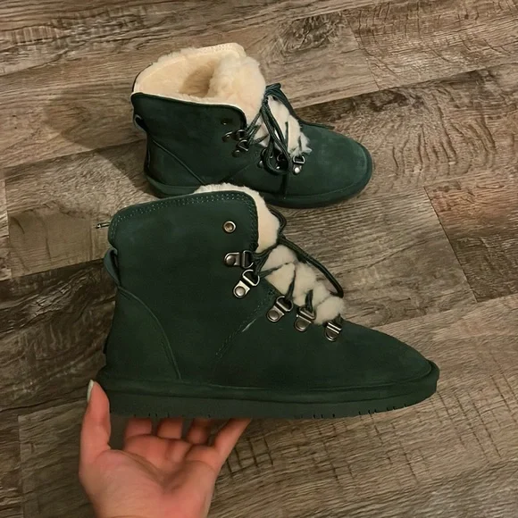 Hiking Boots Bearpaw Kerri Suede Lace Up Boot BearPaw Shoes